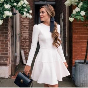 NWT Gal Meets Glam Celeste Dress